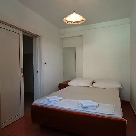 Apartment Apartments Marinko Promajna