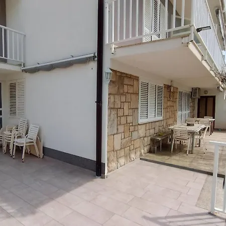 Apartments Marinko *