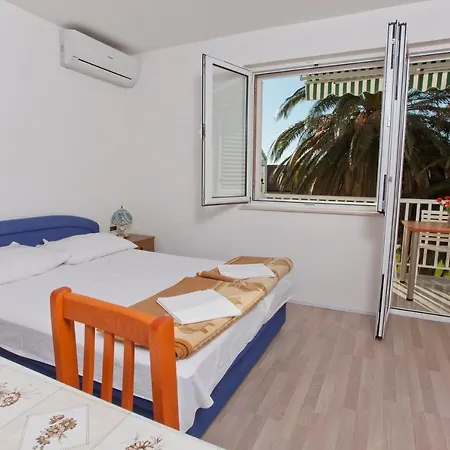 Apartment Apartments Marinko Promajna