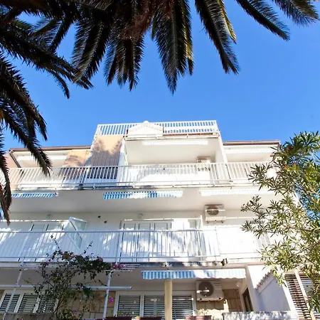 Apartments Marinko *