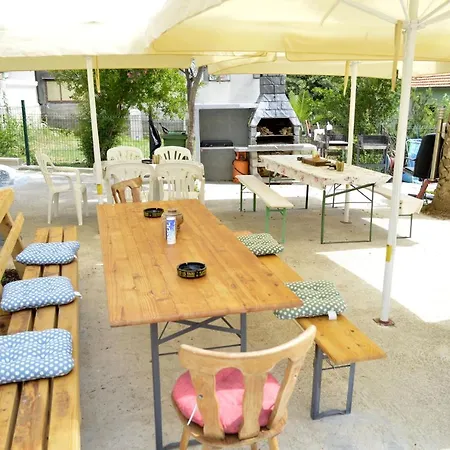 Apartments Marinko * Promajna